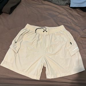 Youngla cargo shorts
